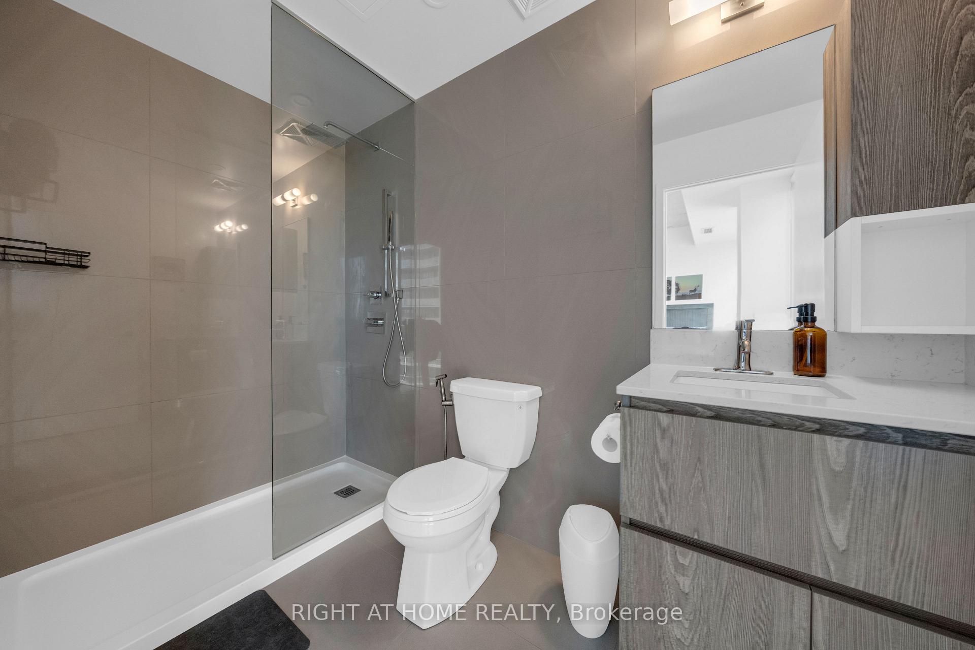 Photo 19 of Unit 1002, 45 Baseball Place, Toronto, South Riverdale — HOMEH
