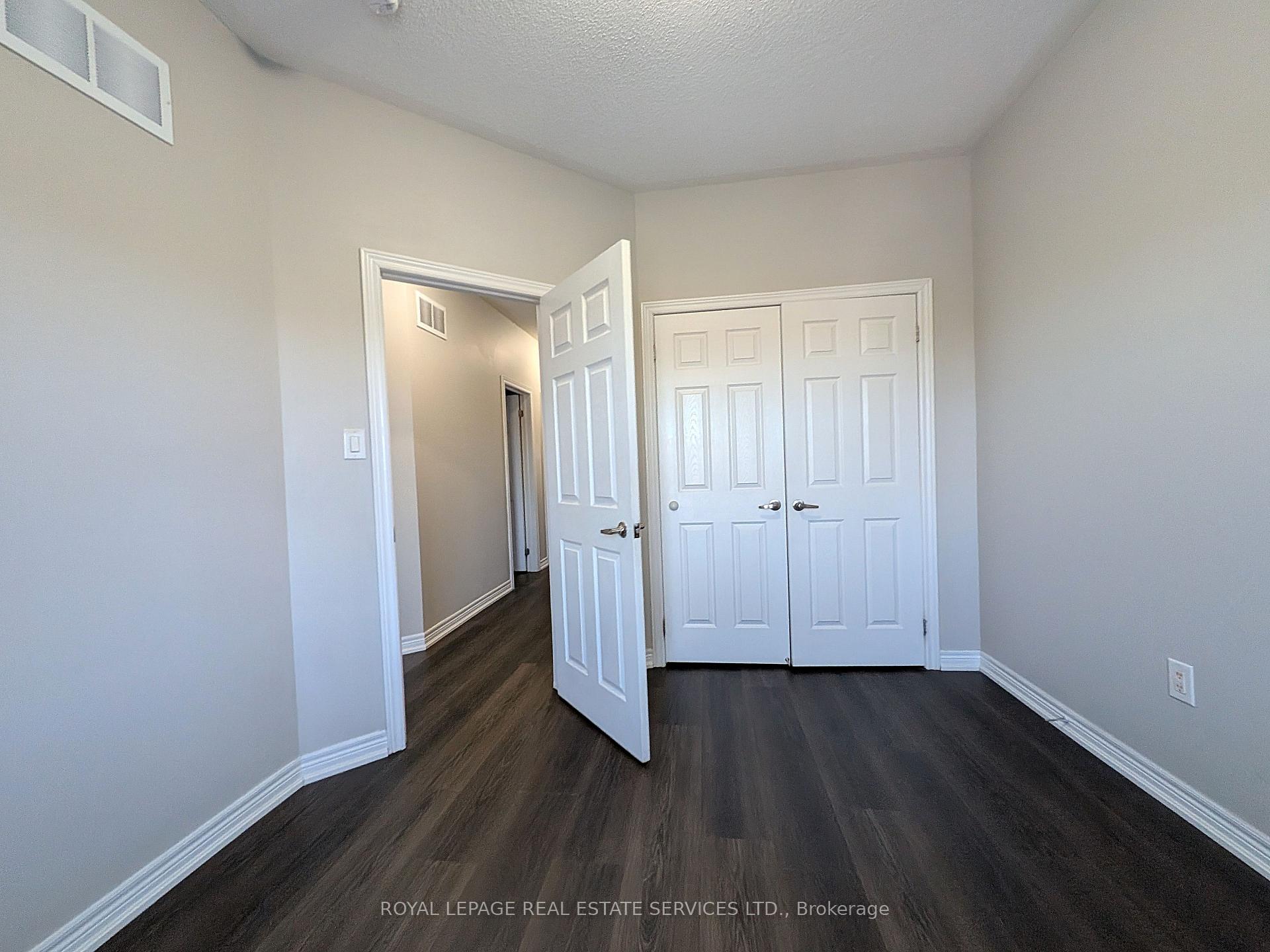 Photo 21 of 39 Vezna Crescent, Brampton, Credit Valley — HOMEH