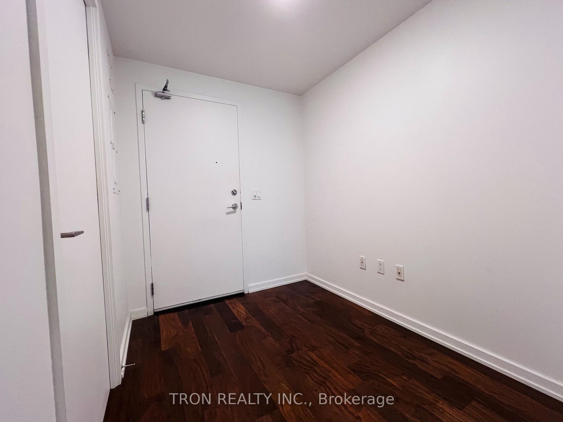 Photo 3 of Unit 526, 47 Lower River Street, Toronto, Moss Park — HOMEH