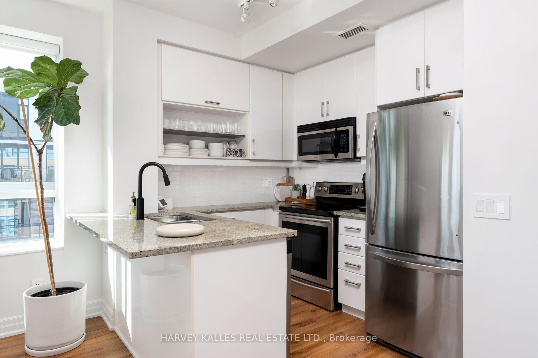 Photo 4 of Unit 715, 20 Gothic Avenue, Toronto, High Park-Swansea — HOMEH