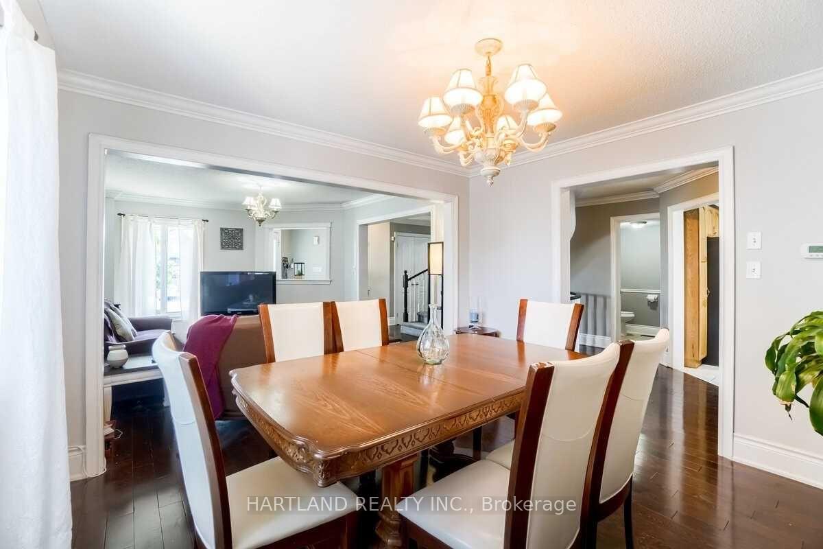 Photo 12 of 476 Jay Crescent, Orangeville — HOMEH