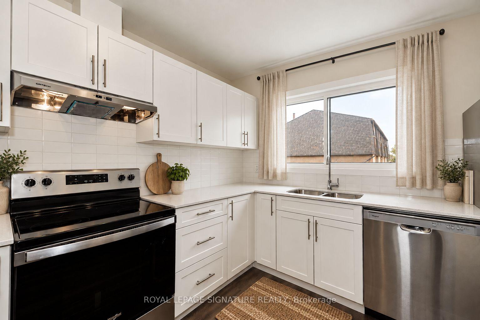Photo 10 of Unit 3, 20 Anna Capri Drive, Hamilton, Templemead — HOMEH