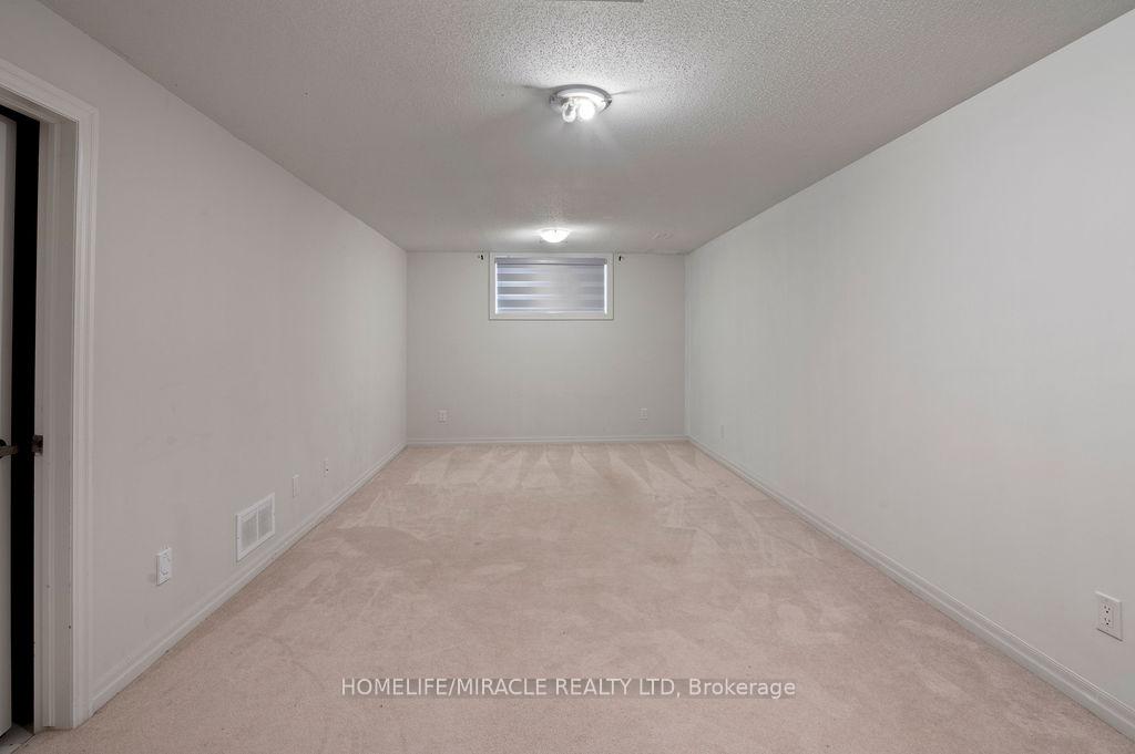 Photo 14 of 153 Overberg Way, Ottawa, Kanata - Emerald Meadows/Trailwest — HOMEH