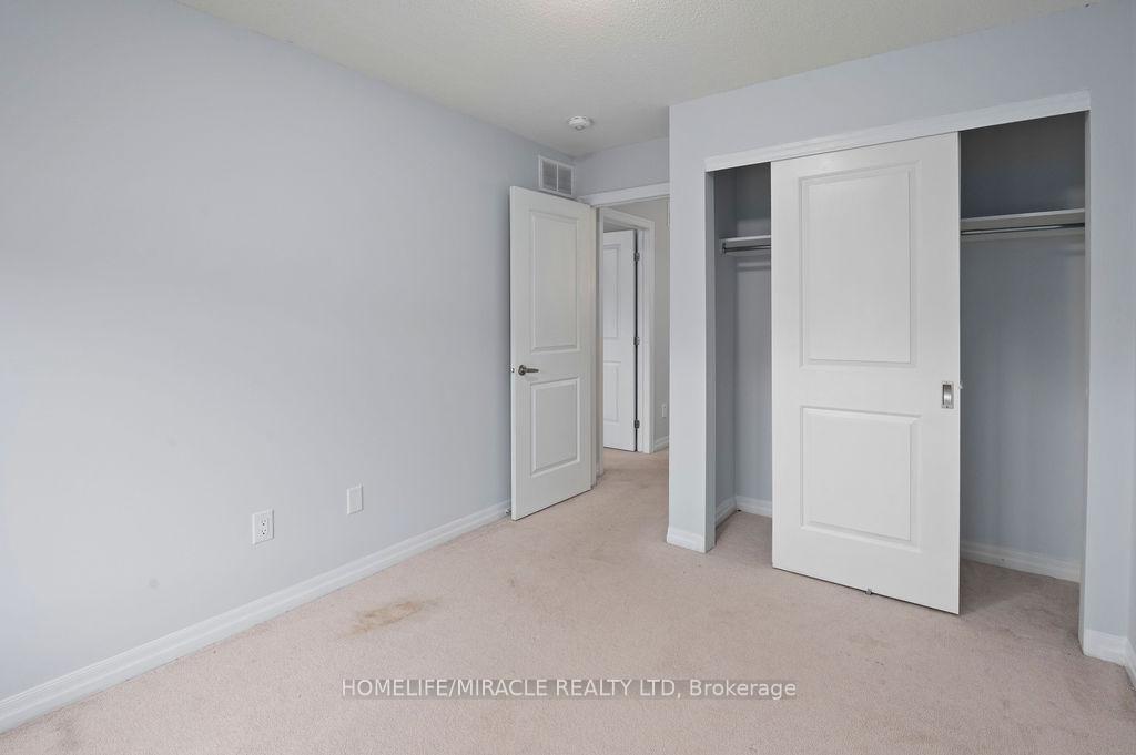 Photo 19 of 153 Overberg Way, Ottawa, Kanata - Emerald Meadows/Trailwest — HOMEH