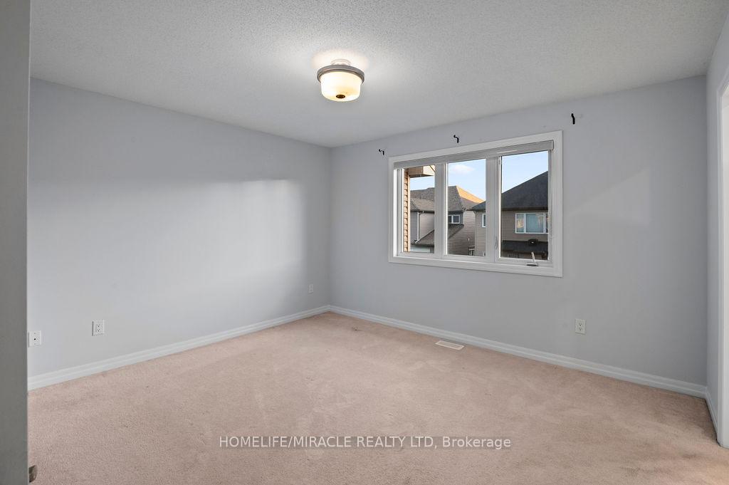 Photo 22 of 153 Overberg Way, Ottawa, Kanata - Emerald Meadows/Trailwest — HOMEH