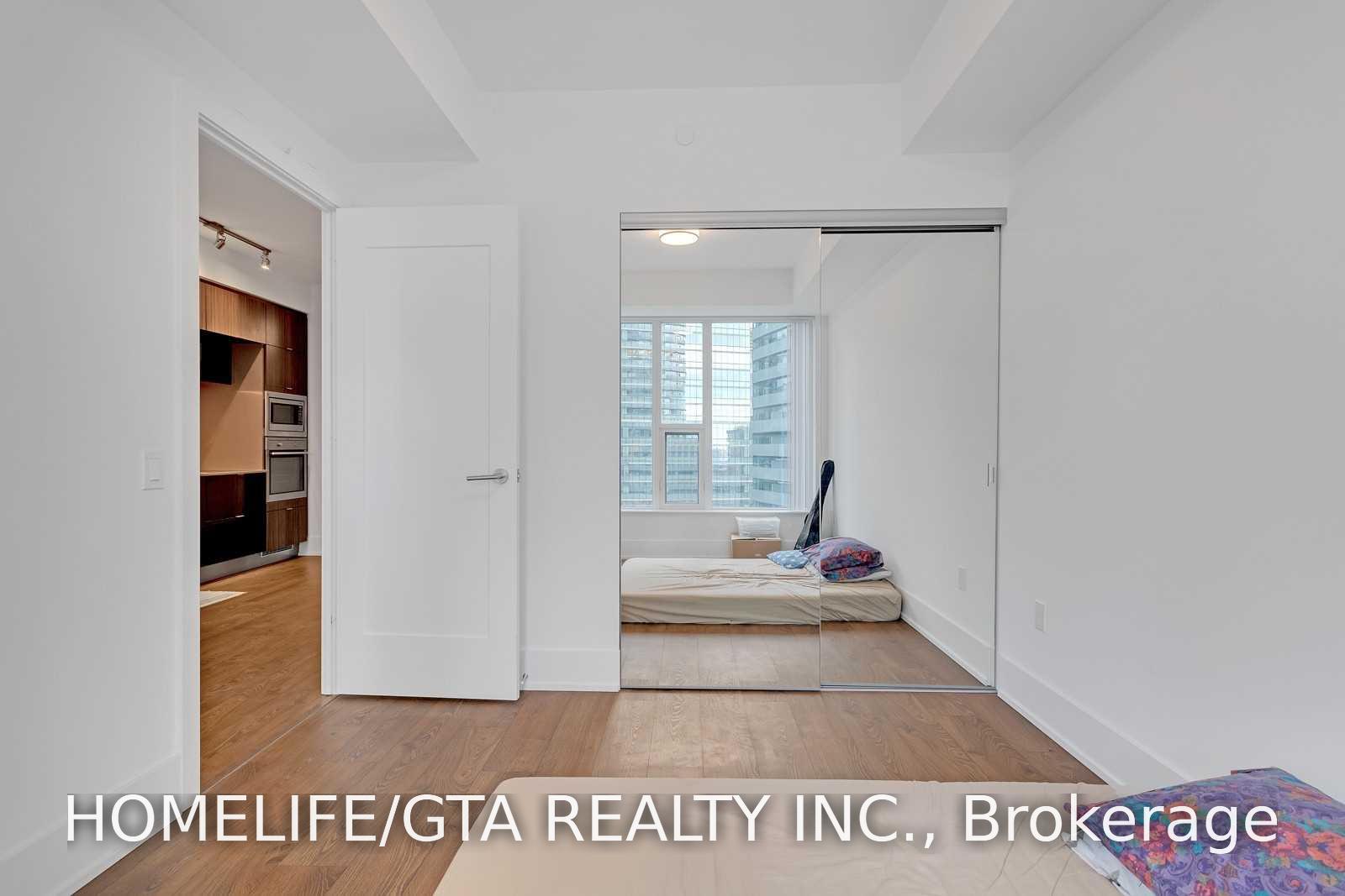 Photo 11 of Unit 3202, 10 York Street, Toronto, Waterfront Communities — HOMEH
