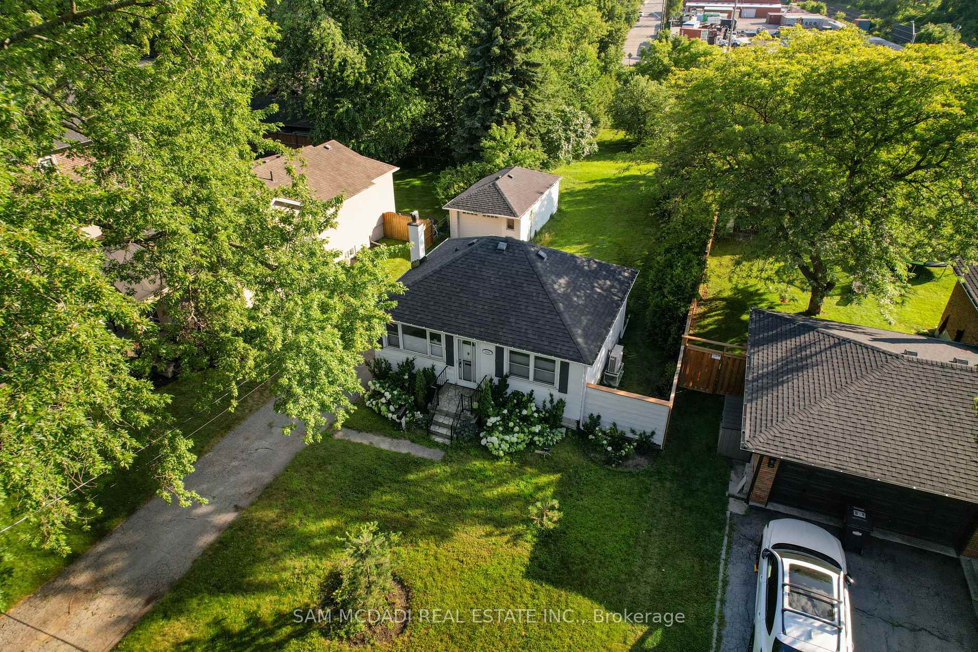 Photo 39 of 1088 Cherriebell Road, Mississauga, Lakeview — HOMEH