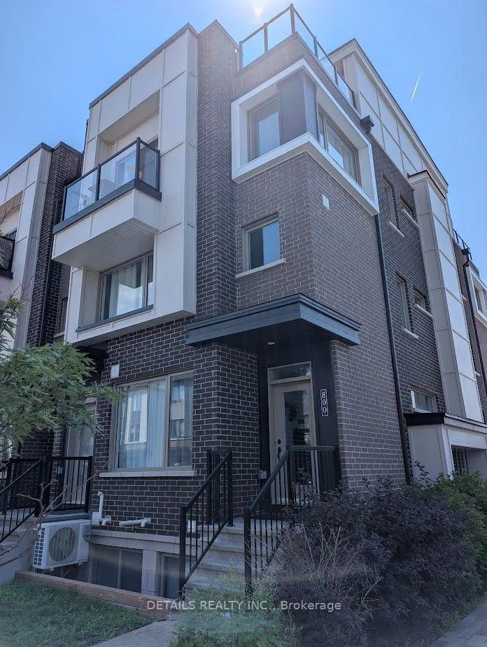 Photo of 800 Kiniw Private