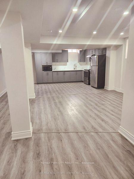 Photo 7 of Unit lower, 6 Goswell Street, Brampton, Bram East — HOMEH