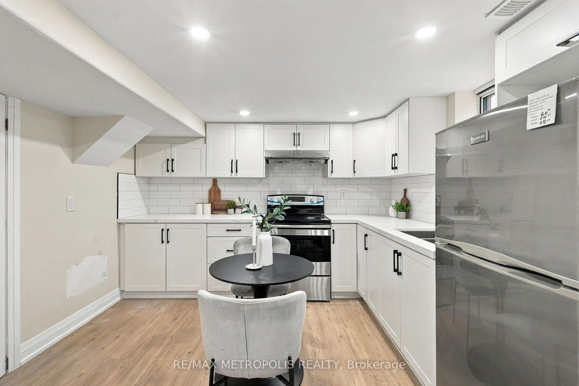 Photo 23 of 488 Mckellar Street, Peterborough, Otonabee Ward 1 — HOMEH