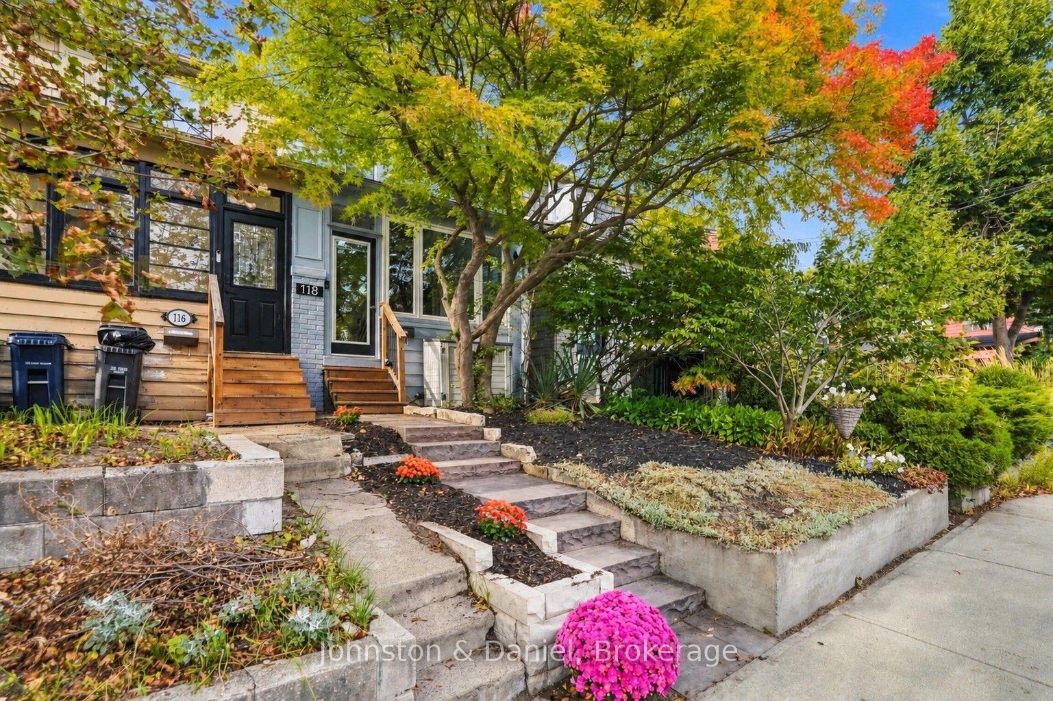 Photo of 118 Merrill Avenue E