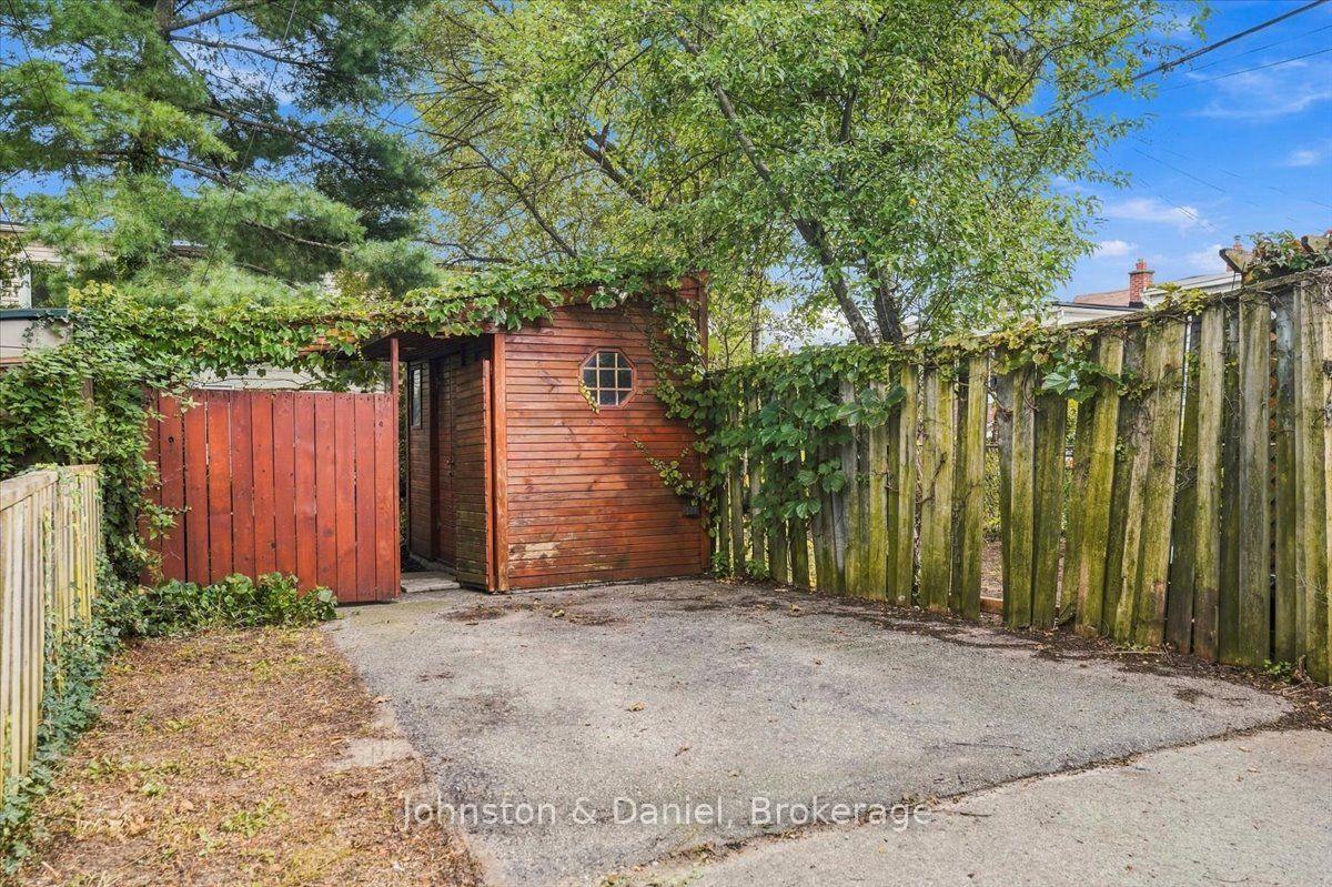 Photo 42 of 118 Merrill Avenue E, Toronto, Woodbine Corridor — HOMEH