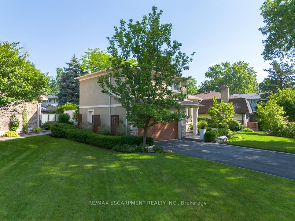 Photo 2 of 175 Mohawk Road, Oakville, Bronte — HOMEH