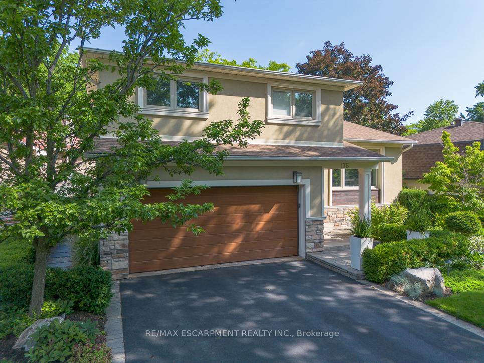Photo 3 of 175 Mohawk Road, Oakville, Bronte — HOMEH