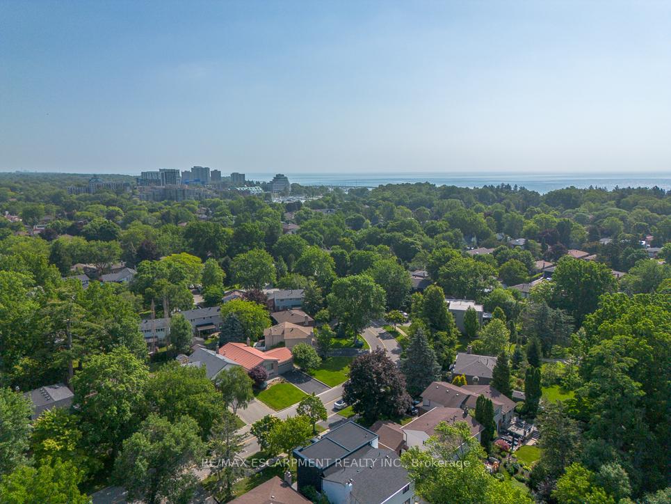 Photo 6 of 175 Mohawk Road, Oakville, Bronte — HOMEH