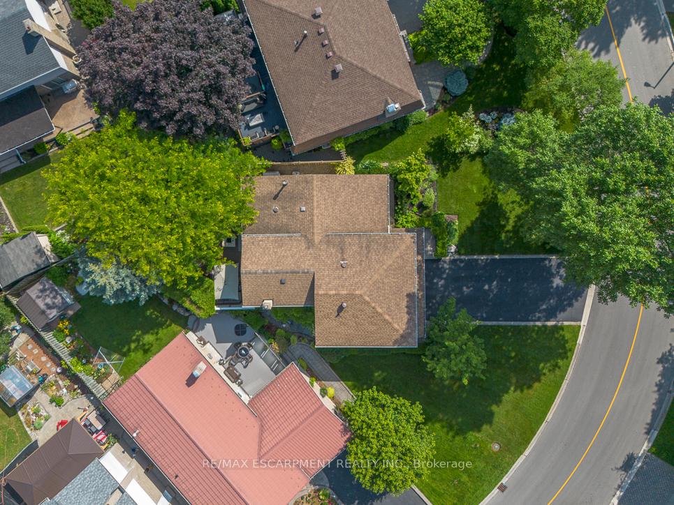 Photo 7 of 175 Mohawk Road, Oakville, Bronte — HOMEH