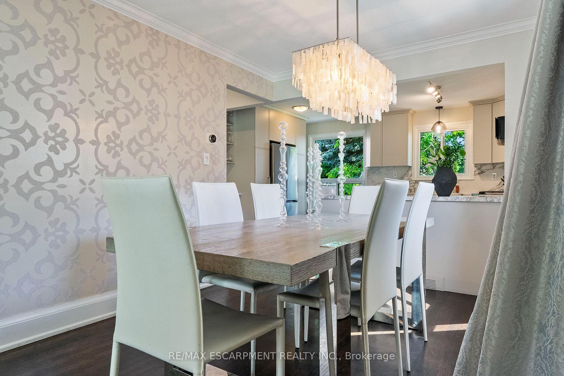 Photo 21 of 175 Mohawk Road, Oakville, Bronte — HOMEH