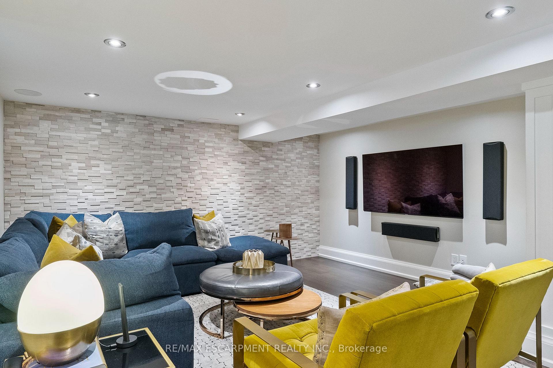 Photo 31 of 175 Mohawk Road, Oakville, Bronte — HOMEH