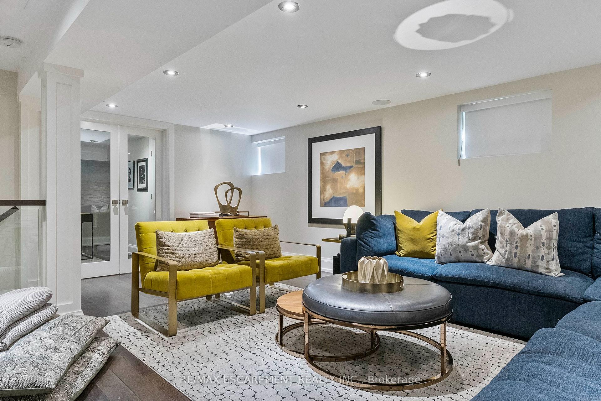 Photo 32 of 175 Mohawk Road, Oakville, Bronte — HOMEH