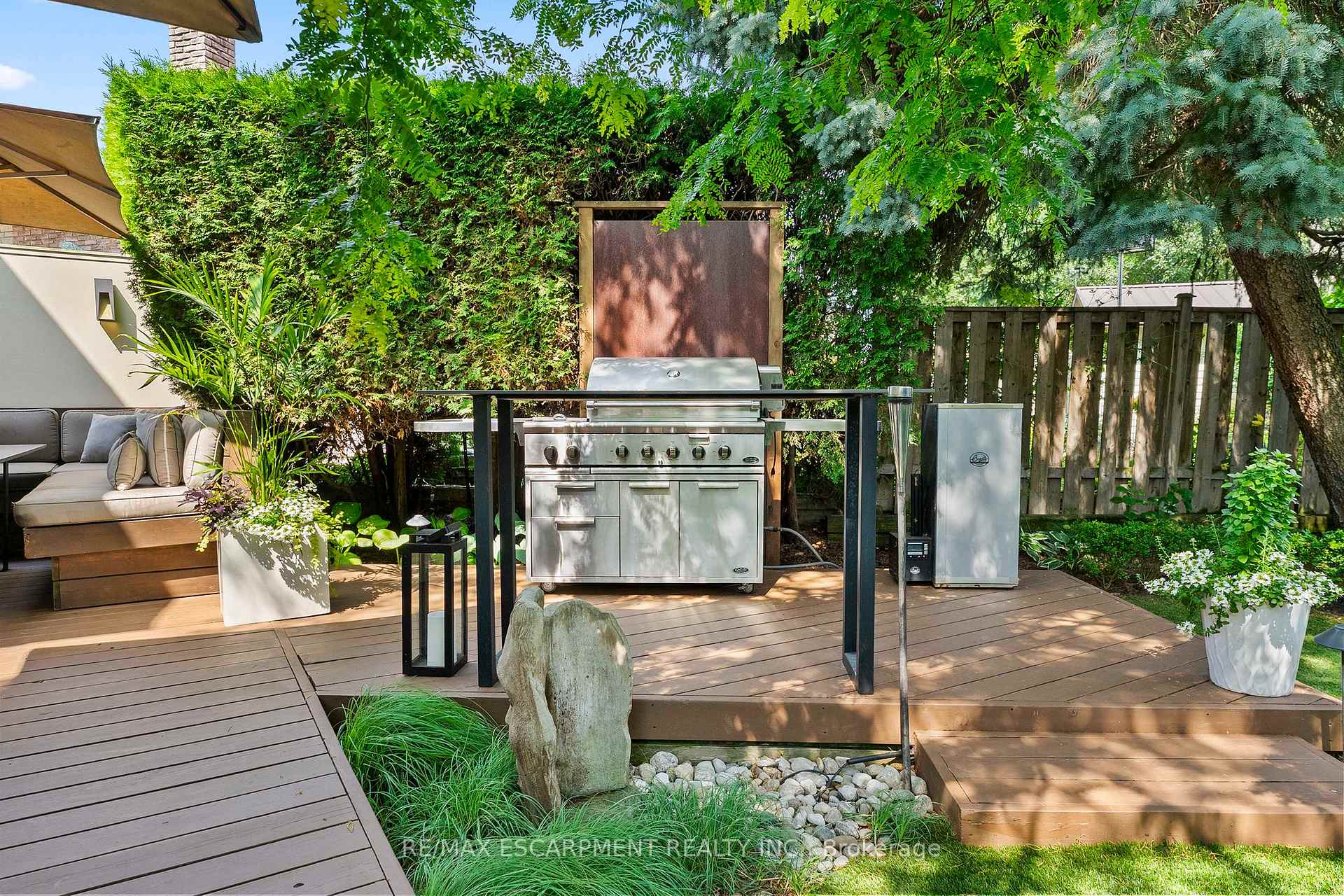 Photo 45 of 175 Mohawk Road, Oakville, Bronte — HOMEH