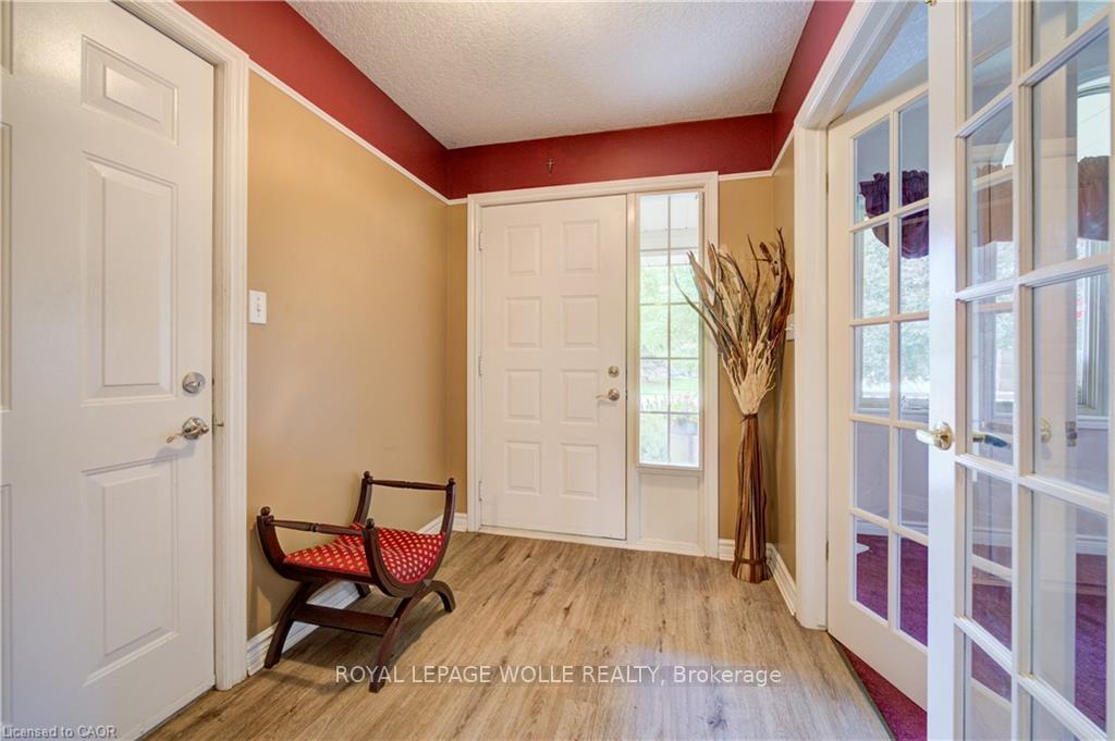 Photo 9 of 599 Coldstream Drive, Waterloo, Conservation Meadows — HOMEH