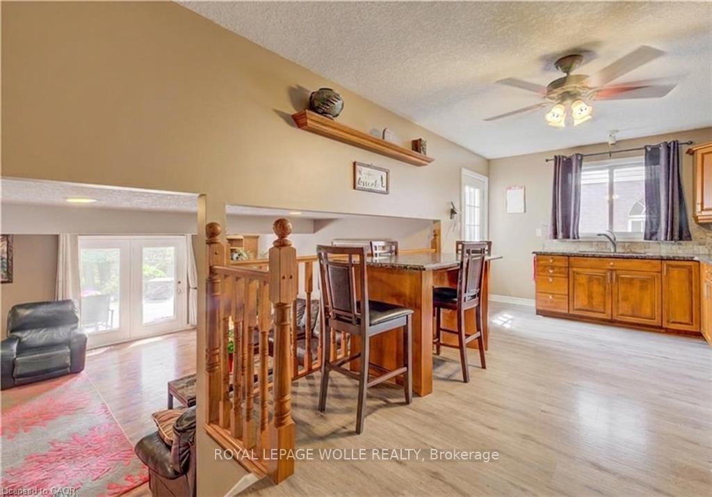Photo 12 of 599 Coldstream Drive, Waterloo, Conservation Meadows — HOMEH