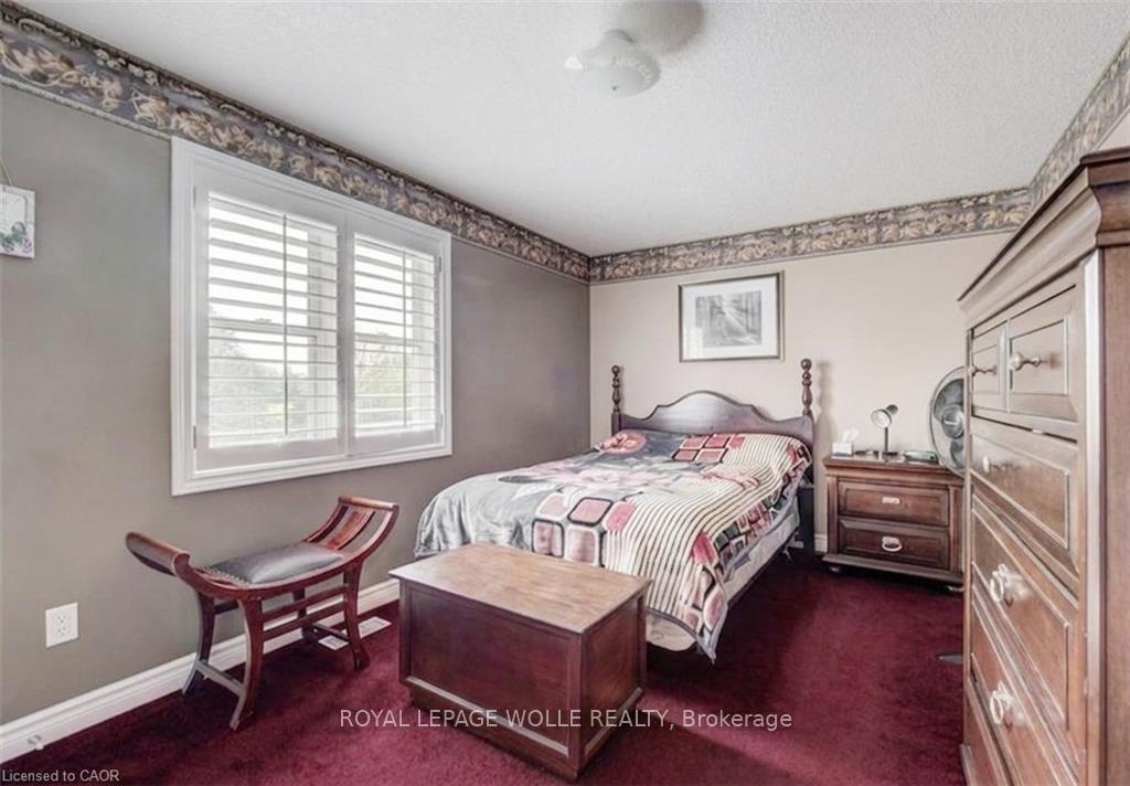 Photo 26 of 599 Coldstream Drive, Waterloo, Conservation Meadows — HOMEH
