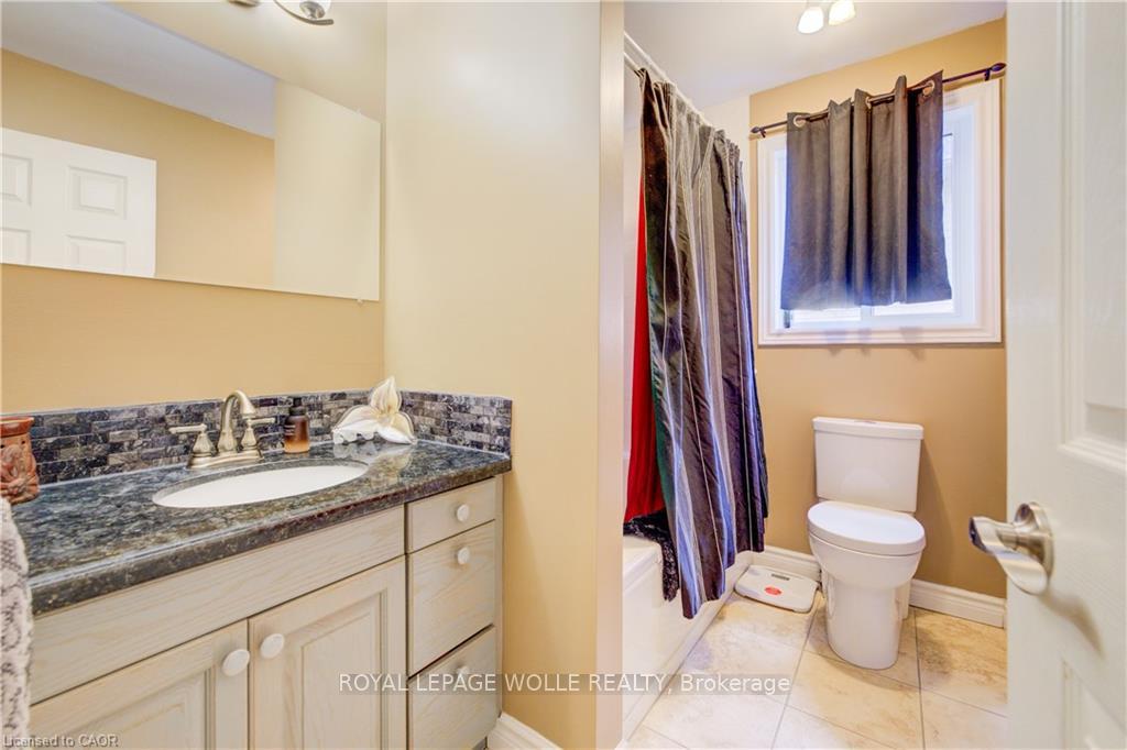 Photo 29 of 599 Coldstream Drive, Waterloo, Conservation Meadows — HOMEH