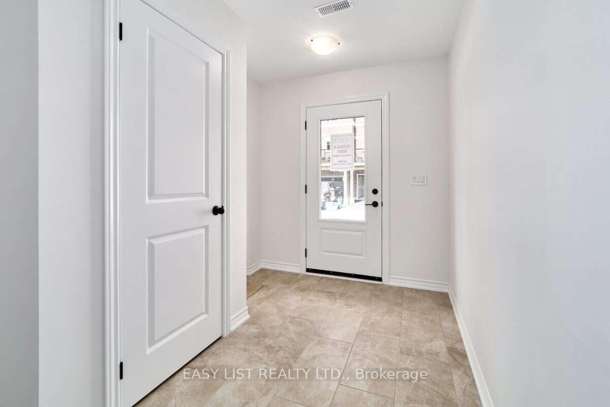 Photo 10 of 27 Nady Lane, Clarington, Newcastle — HOMEH