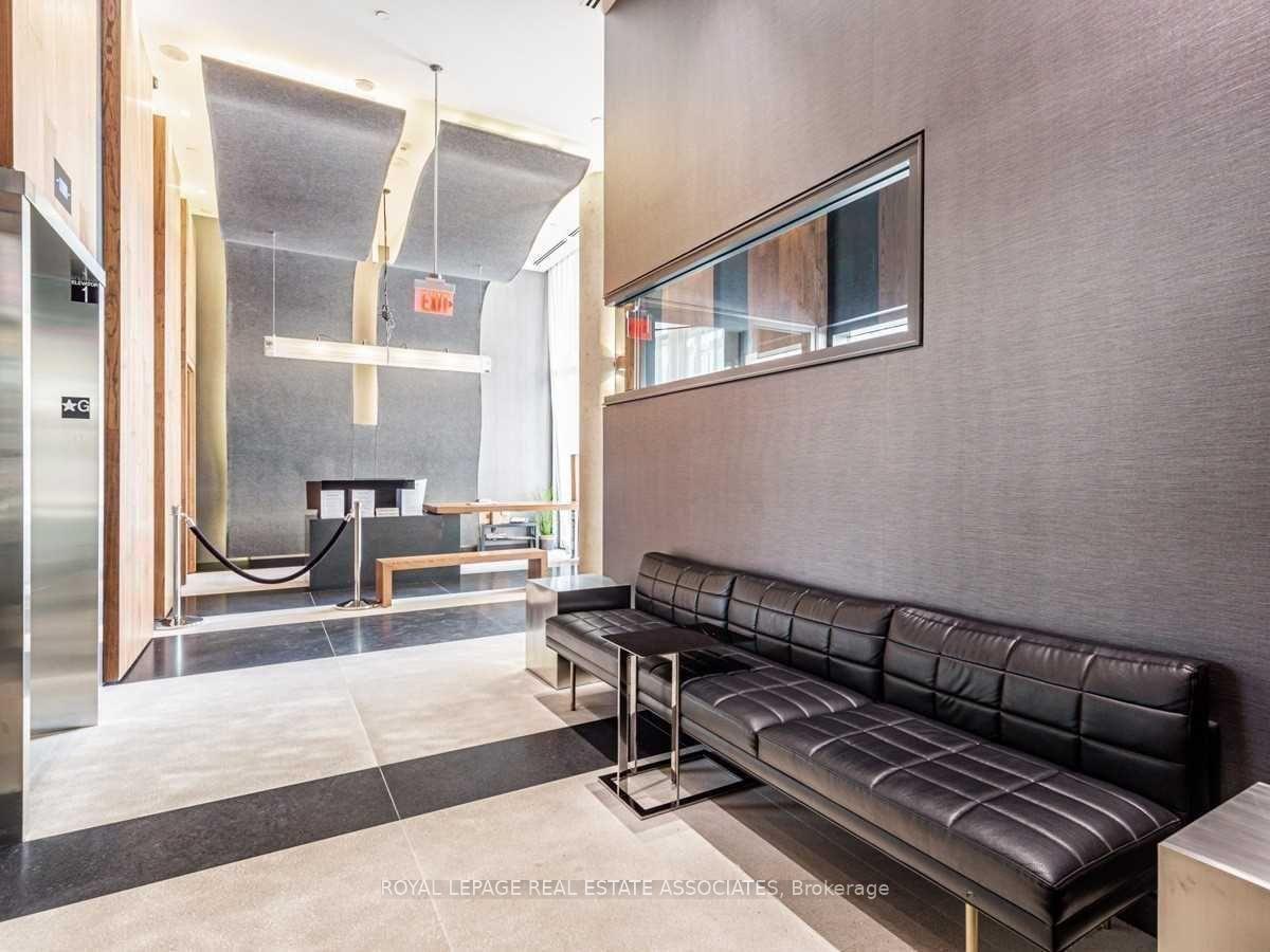 Photo 10 of Unit 405, 435 Richmond Street W, Toronto, Waterfront Communities — HOMEH