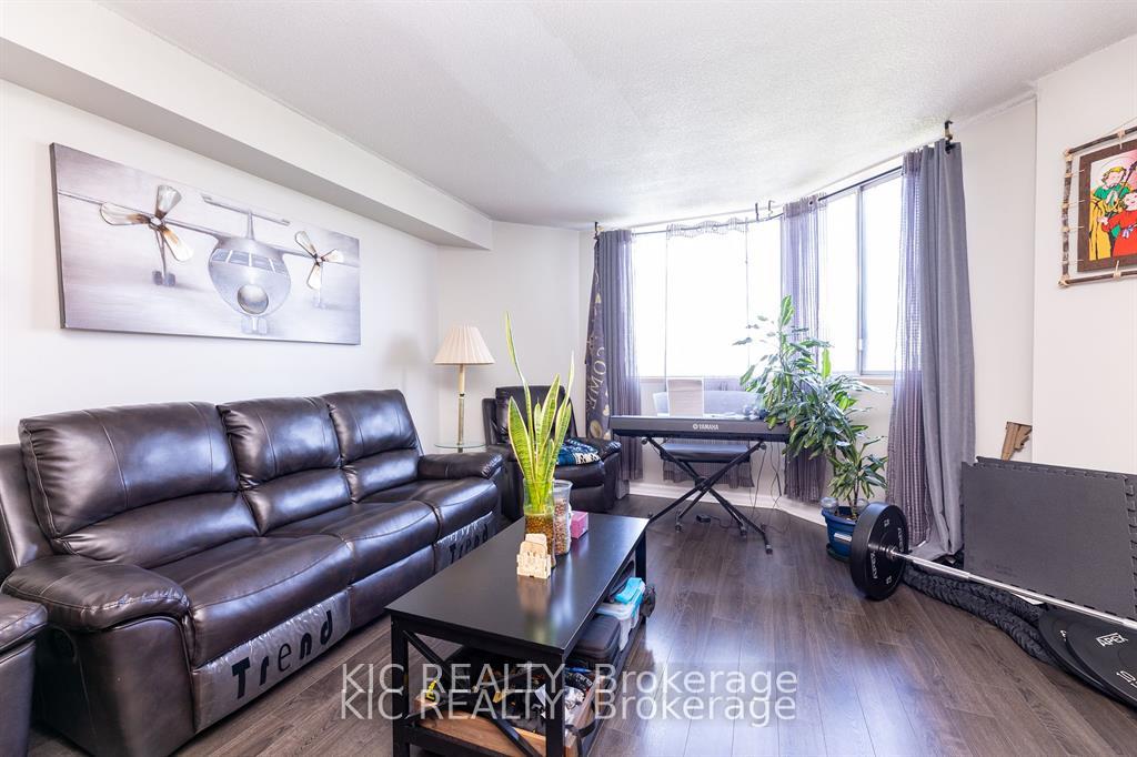 Photo 5 of Unit 1507, 238 Albion Road, Etobicoke, Elms-Old Rexdale — HOMEH