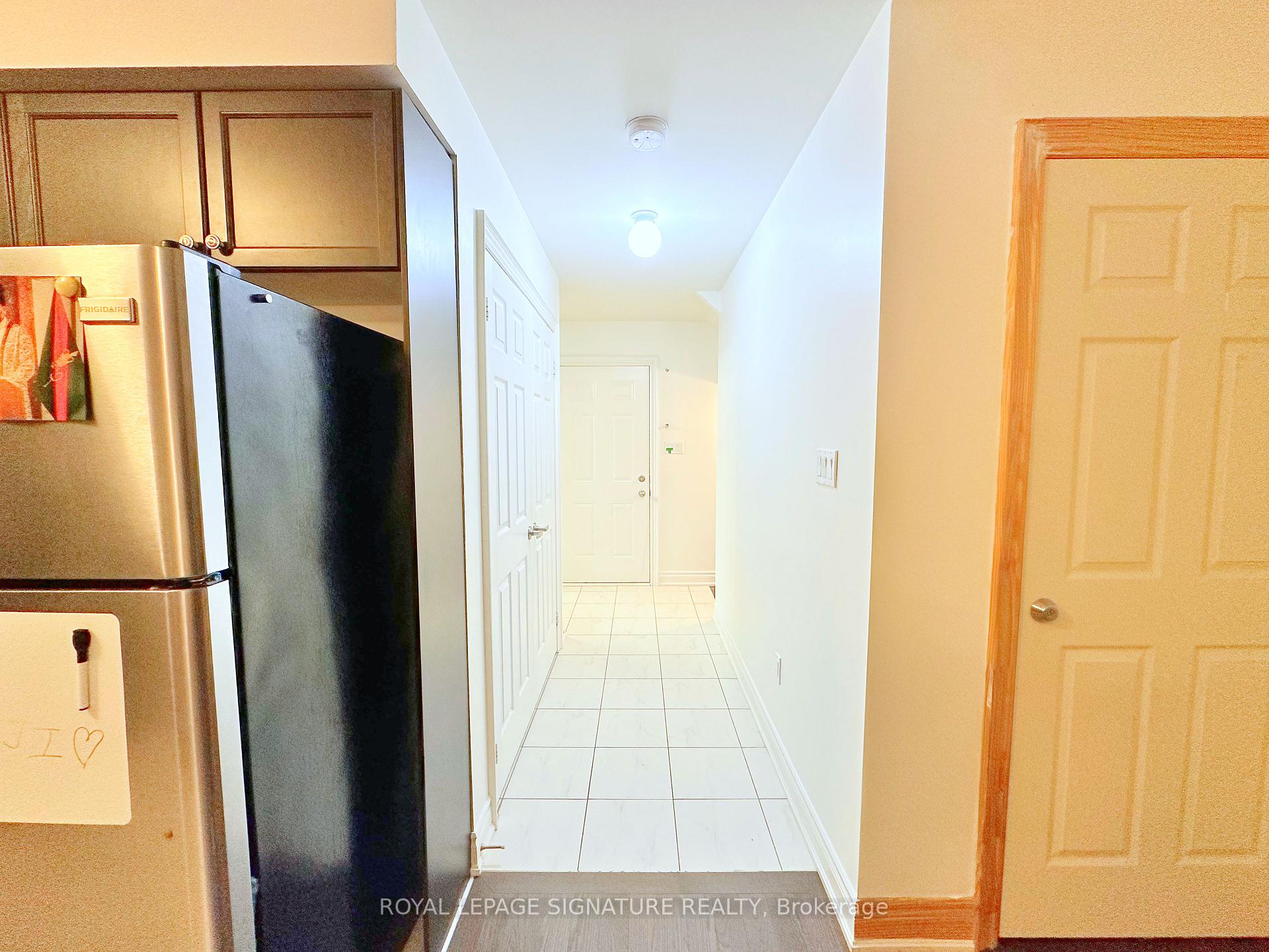 Photo 7 of Unit Main, 62 Beaver Avenue, Toronto, Dovercourt-Wallace Emerson-Junction — HOMEH