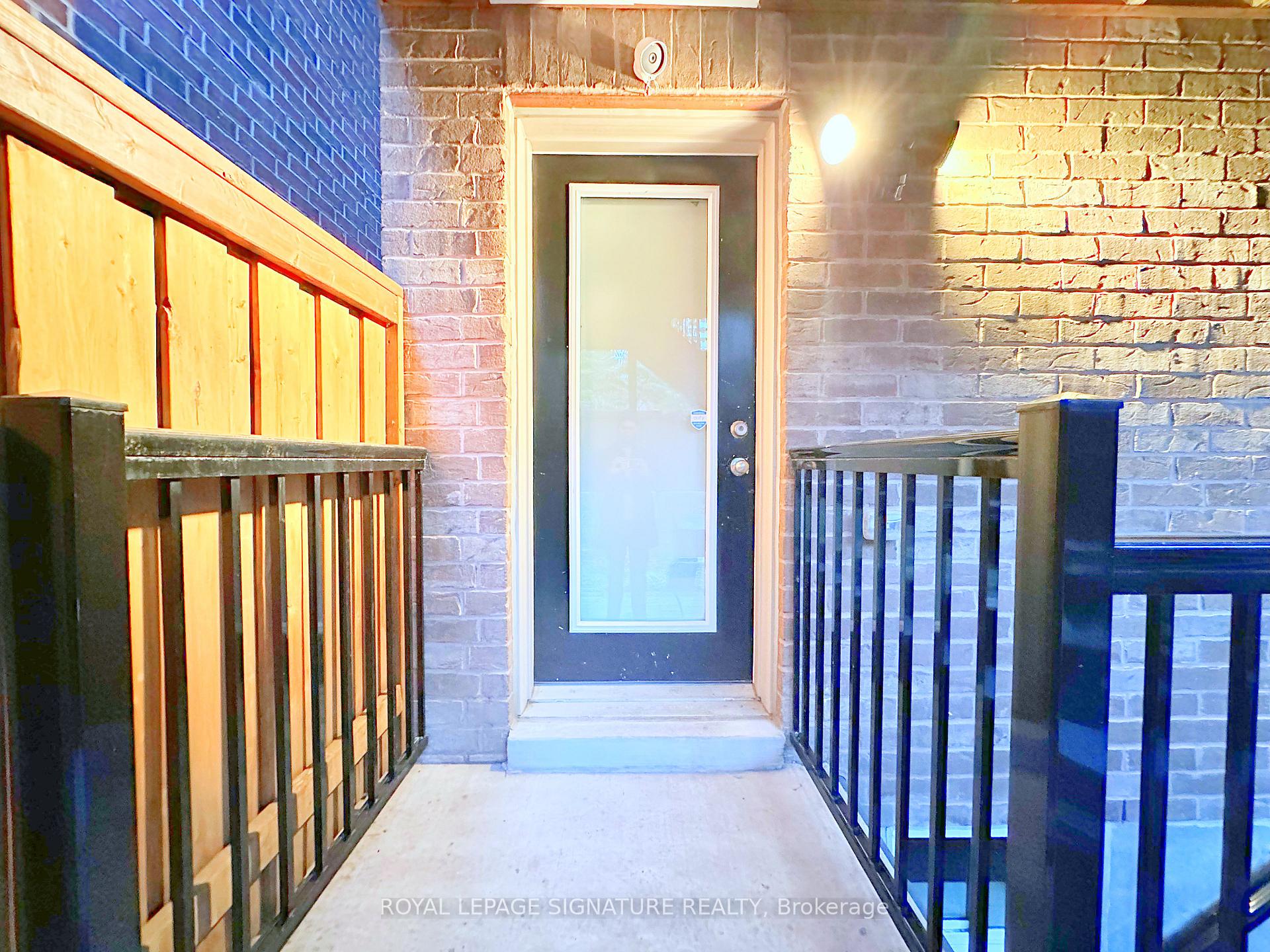 Photo 9 of Unit Main, 62 Beaver Avenue, Toronto, Dovercourt-Wallace Emerson-Junction — HOMEH