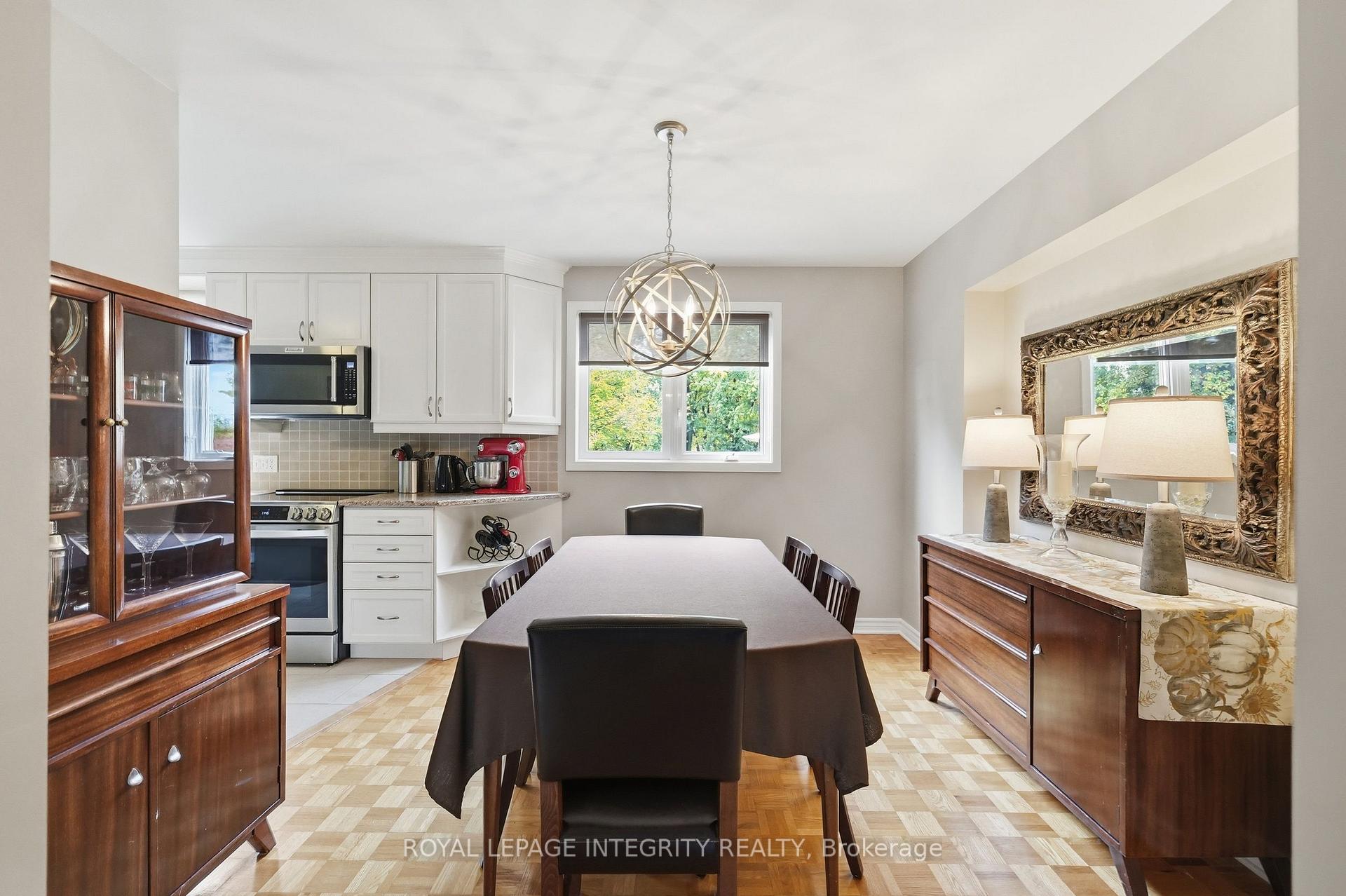 Photo 13 of 6556 Michelangelo Court, Ottawa, North Gower — HOMEH