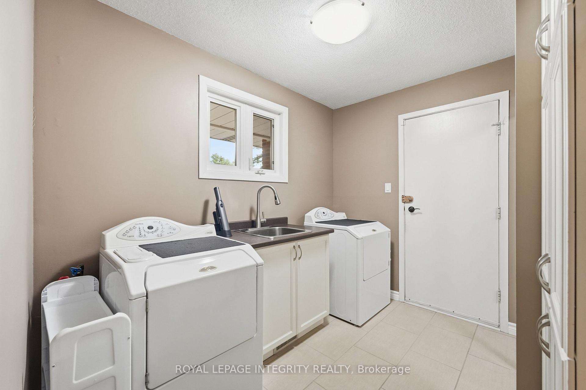 Photo 22 of 6556 Michelangelo Court, Ottawa, North Gower — HOMEH
