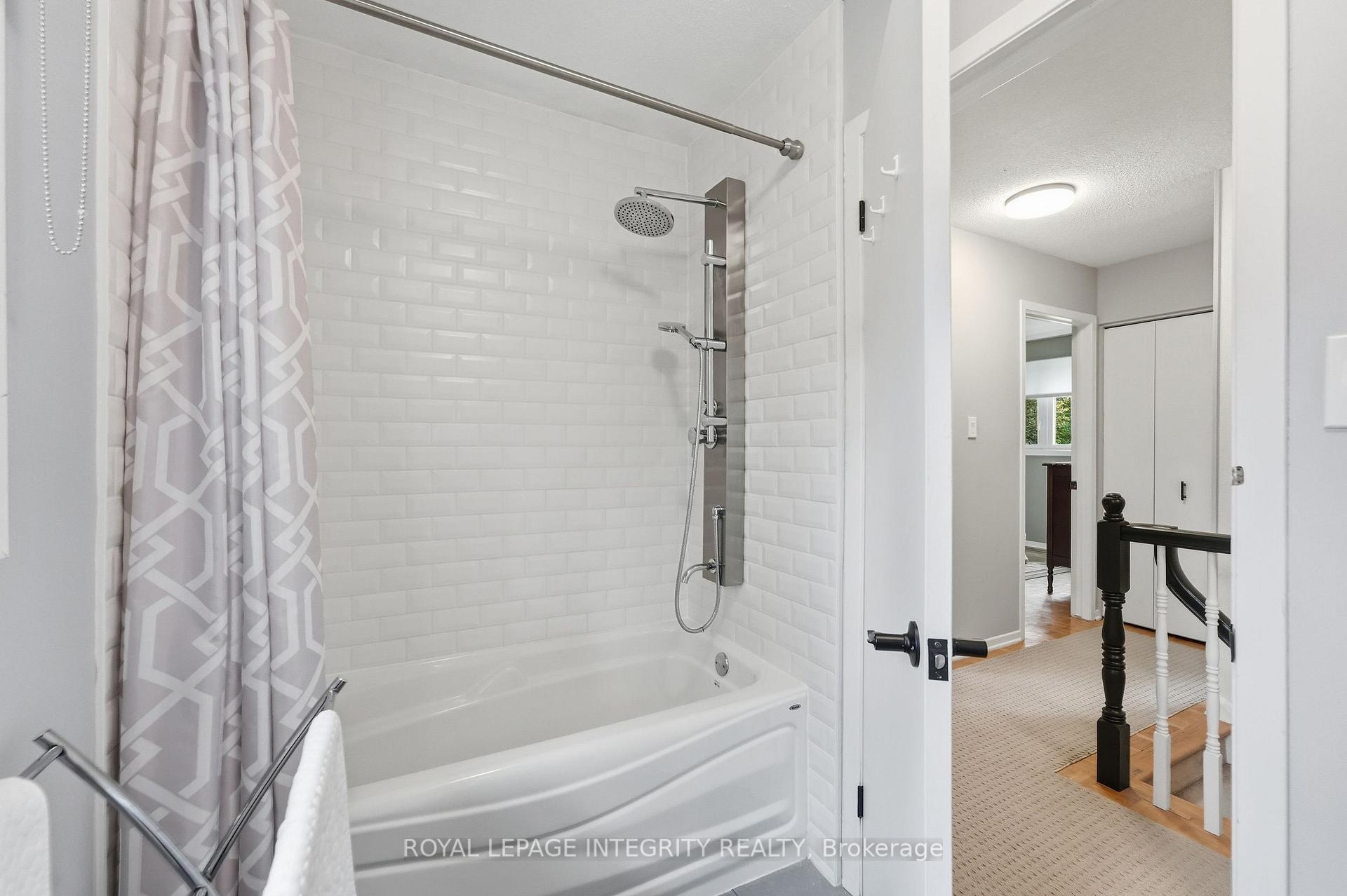 Photo 34 of 6556 Michelangelo Court, Ottawa, North Gower — HOMEH