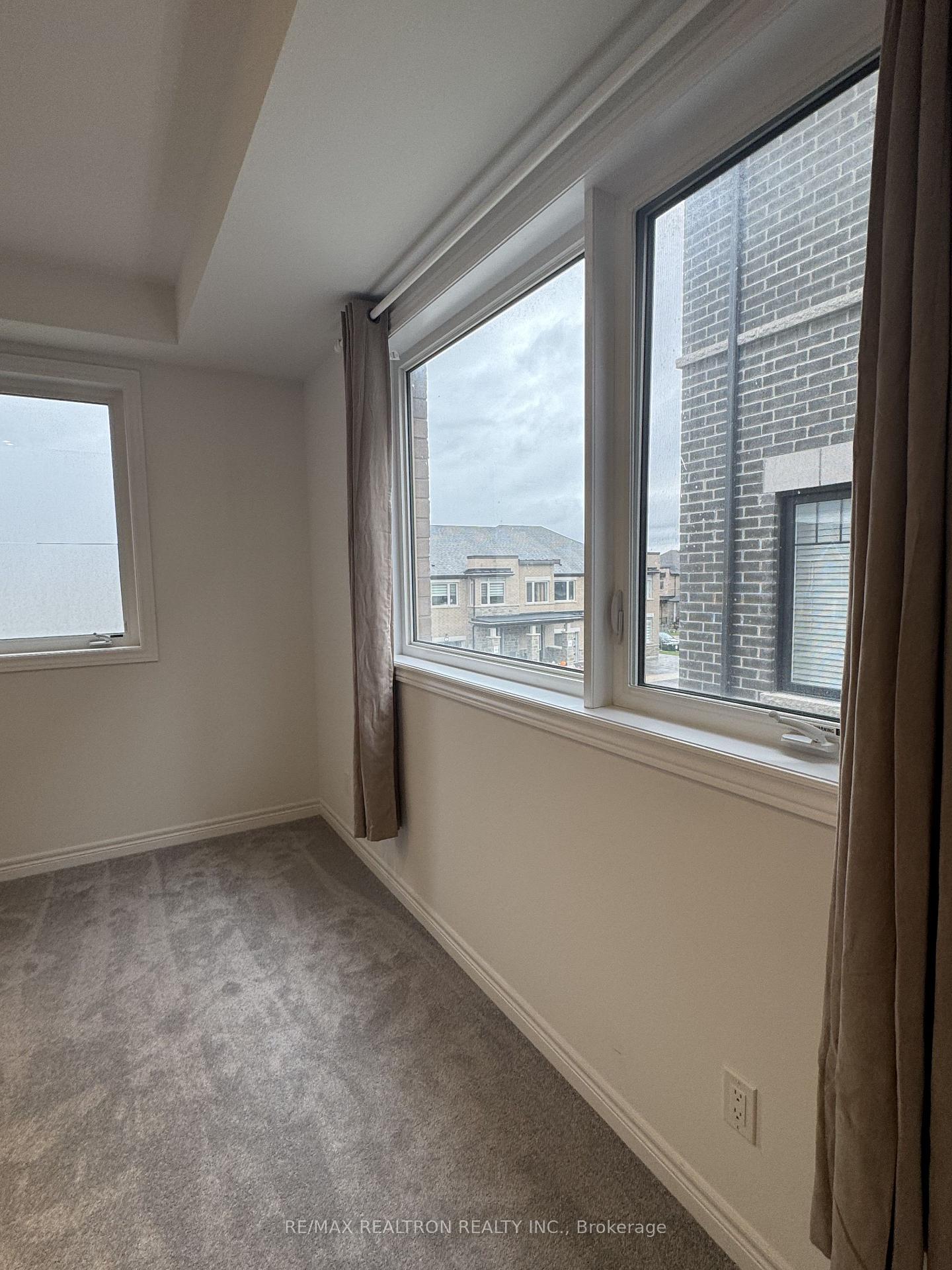 Photo 19 of 2031 Cameron Lott Crescent, Oshawa, Kedron — HOMEH