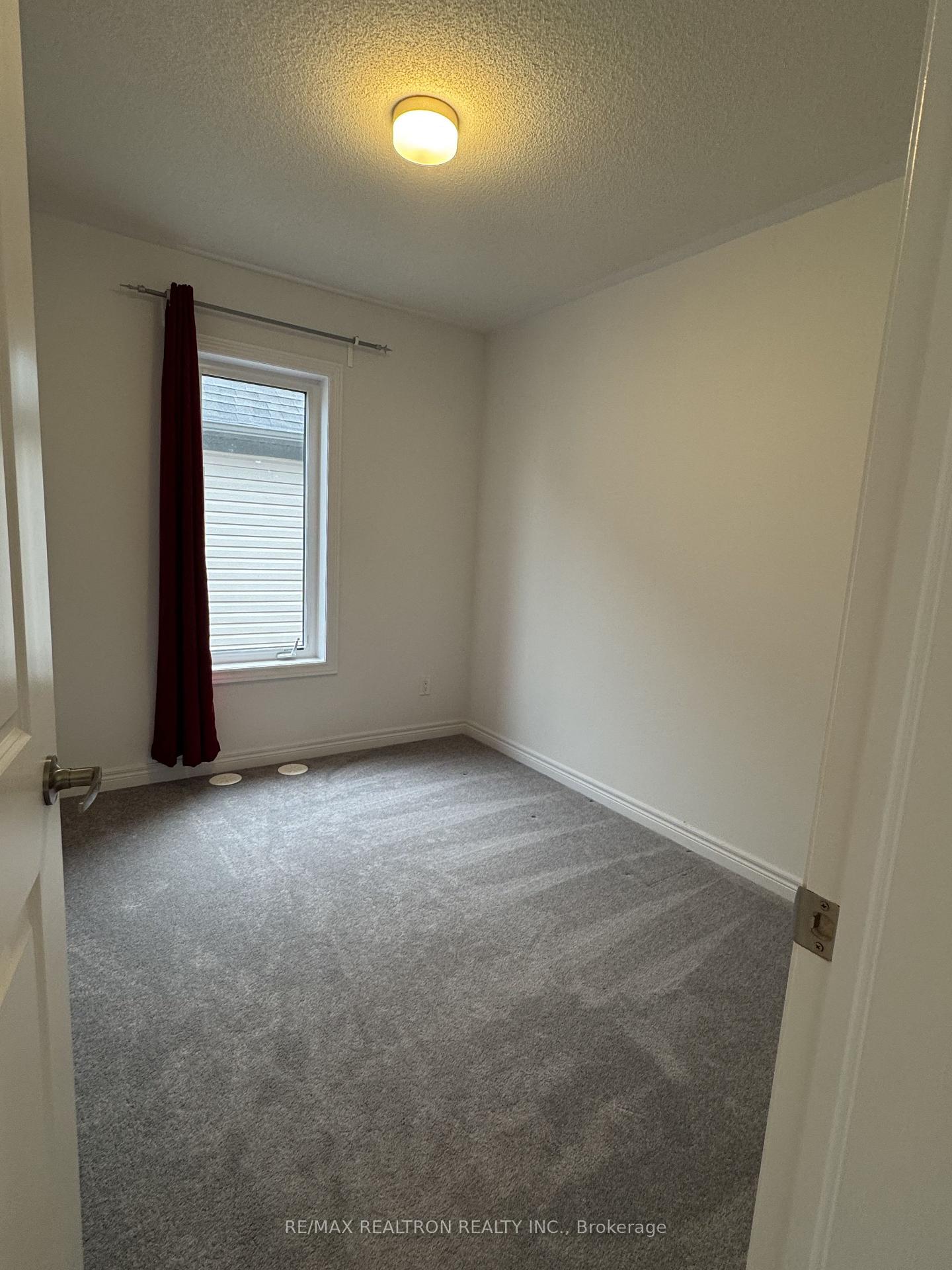 Photo 33 of 2031 Cameron Lott Crescent, Oshawa, Kedron — HOMEH