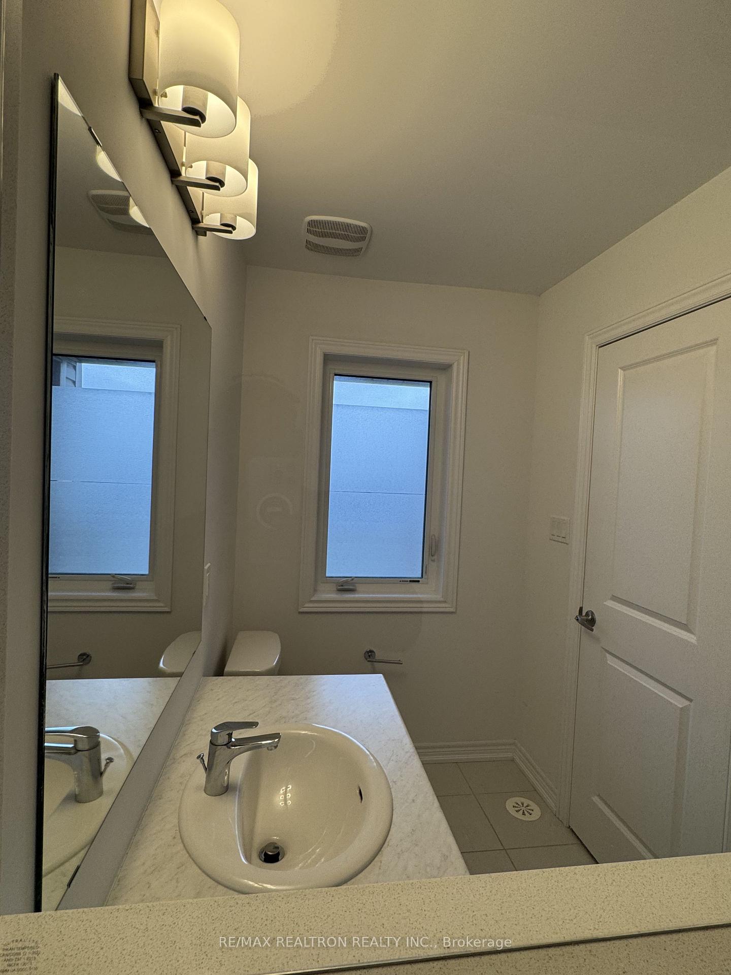 Photo 37 of 2031 Cameron Lott Crescent, Oshawa, Kedron — HOMEH