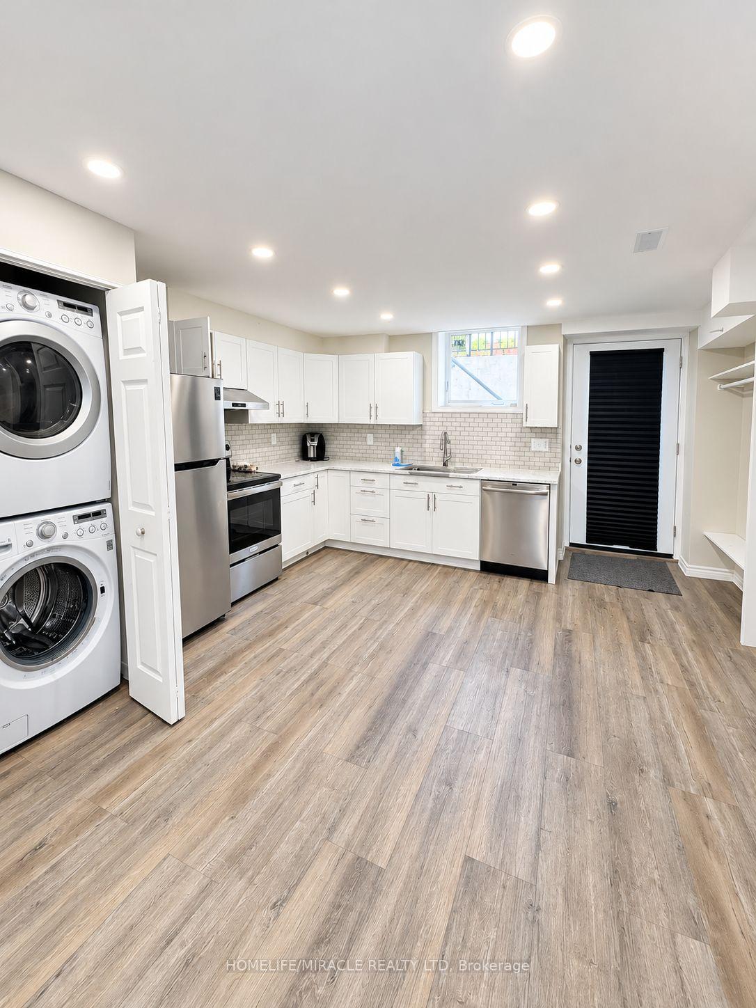Photo 4 of Unit BSMT, 36 Weathering Heights, Hamilton, Stoney Creek Mountain — HOMEH