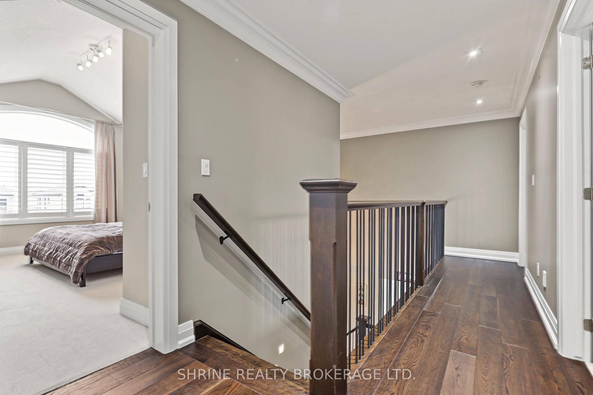 Photo 33 of 977 Longworth Road, London, South L — HOMEH