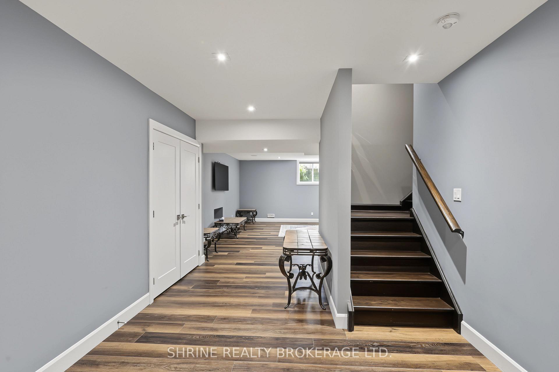 Photo 39 of 977 Longworth Road, London, South L — HOMEH