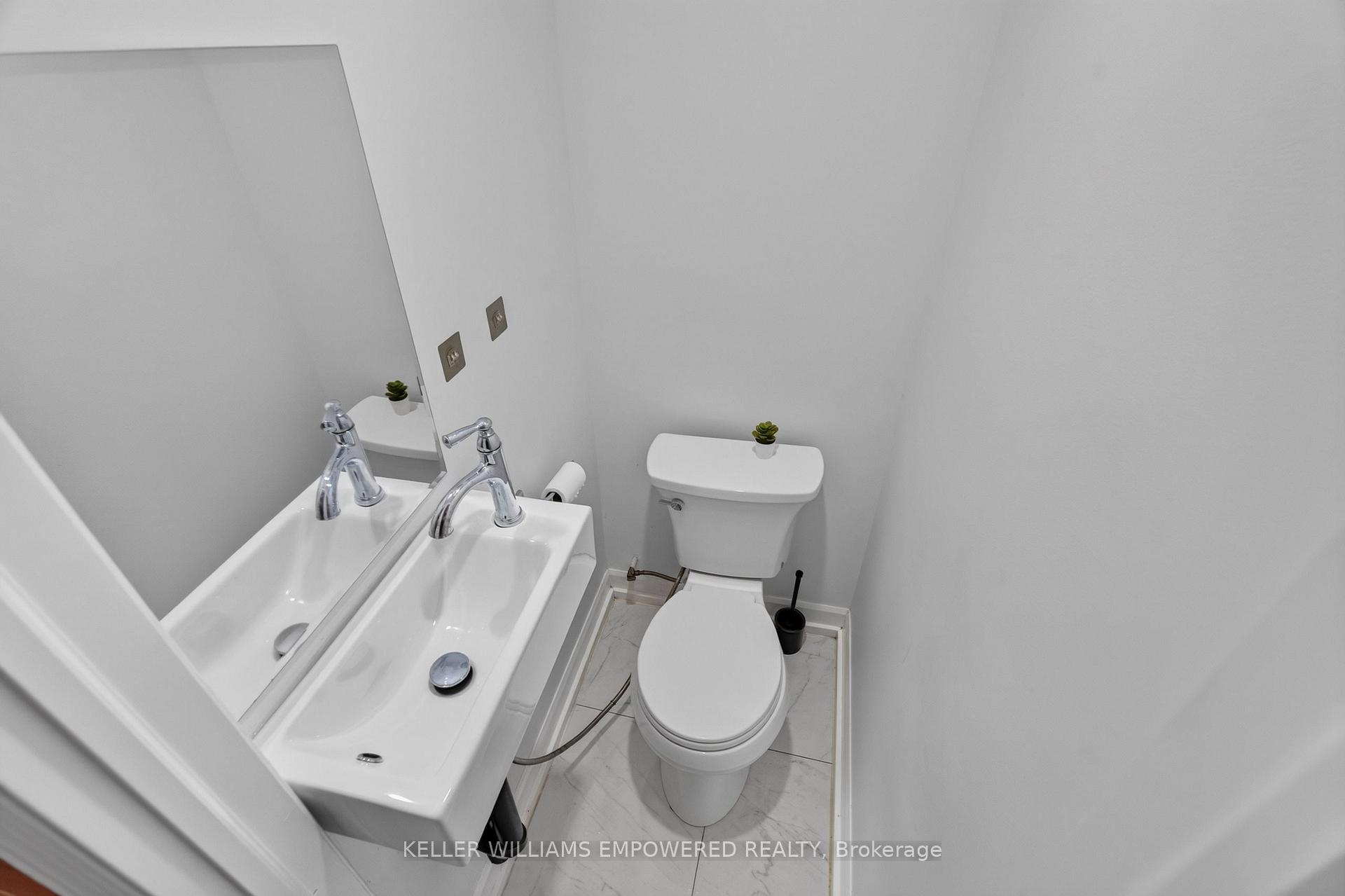 Photo 14 of Unit Main, 6 Archway Crescent, North York, Humbermede — HOMEH