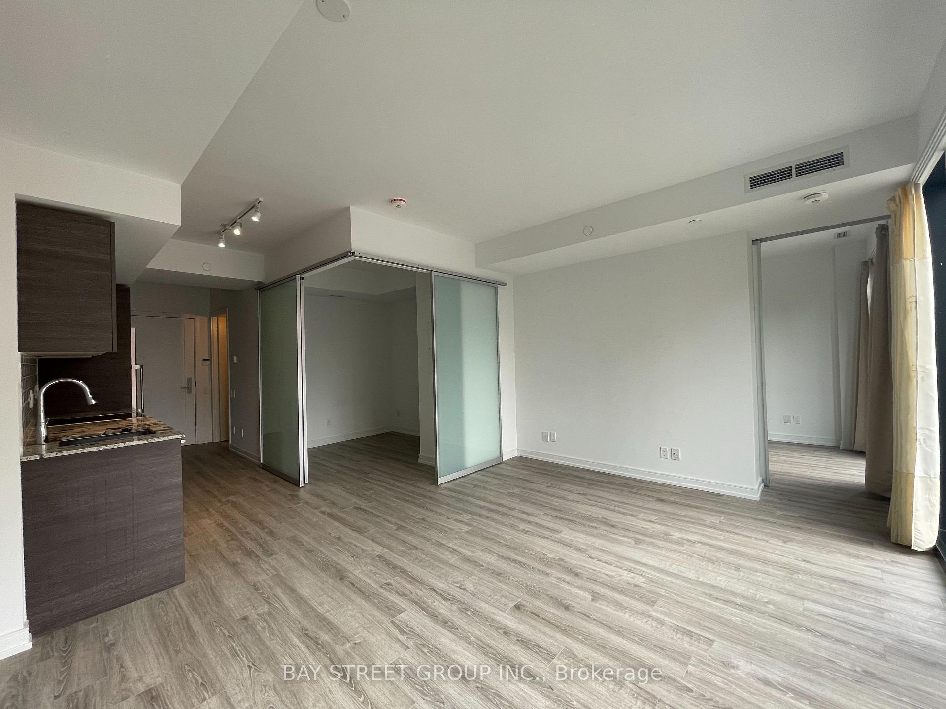 Photo 5 of 28 Wellesley Street E, Toronto, Church-Yonge Corridor — HOMEH