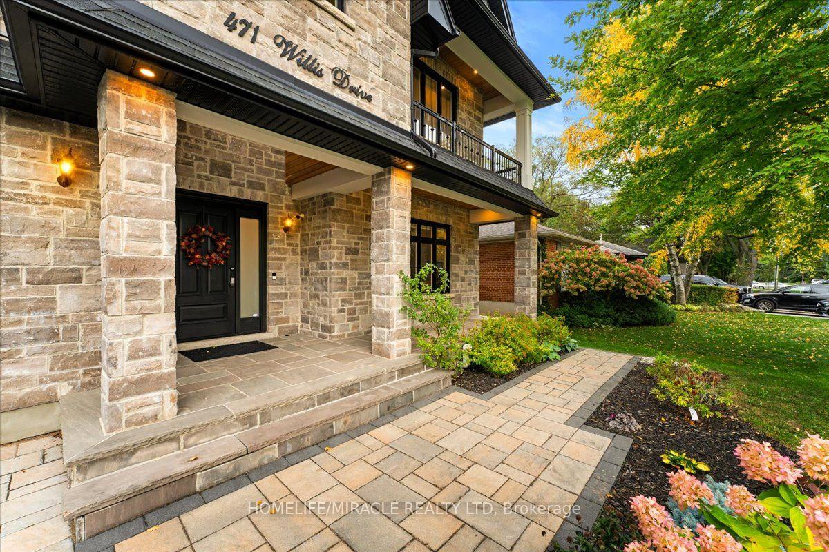 Photo 11 of 471 Willis Drive, Oakville, West — HOMEH
