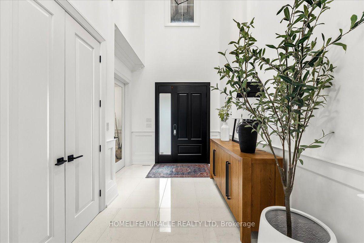 Photo 15 of 471 Willis Drive, Oakville, West — HOMEH