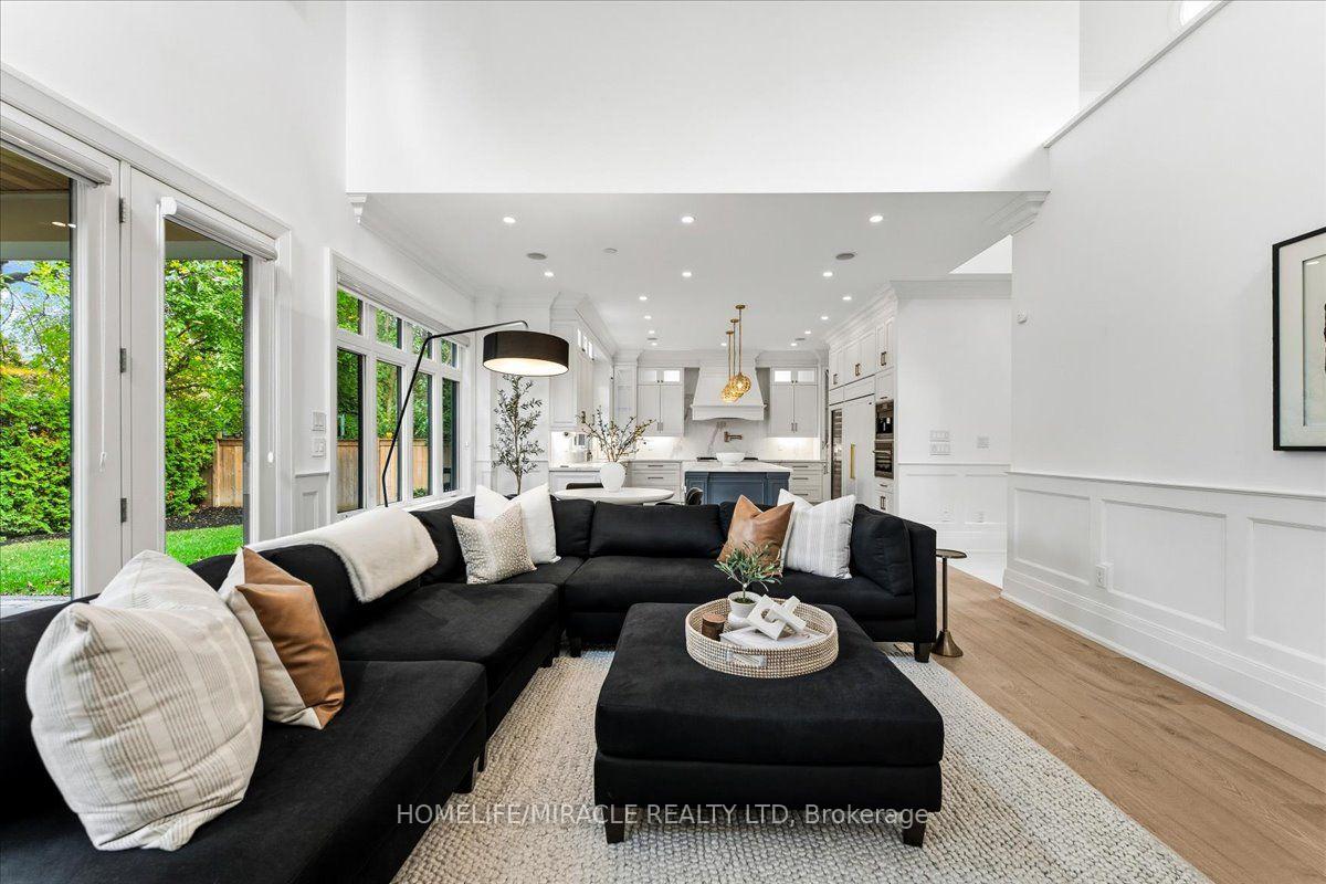 Photo 45 of 471 Willis Drive, Oakville, West — HOMEH