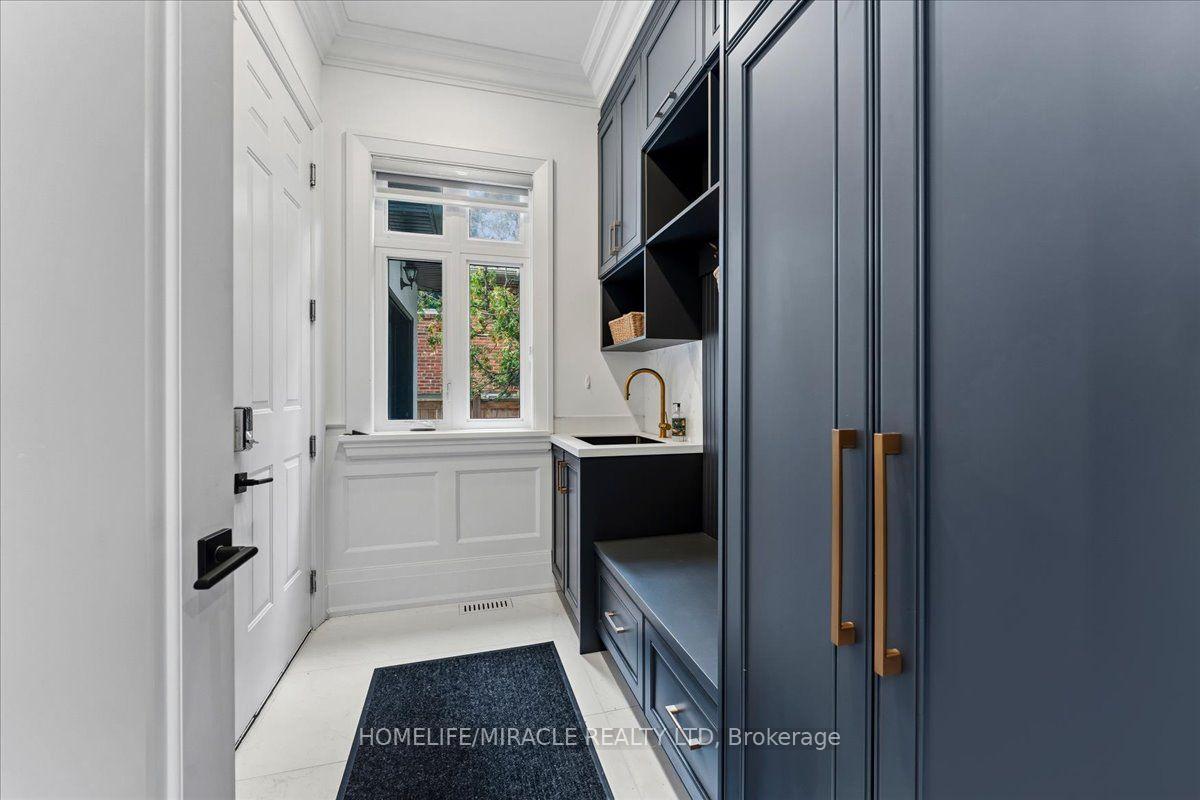 Photo 69 of 471 Willis Drive, Oakville, West — HOMEH