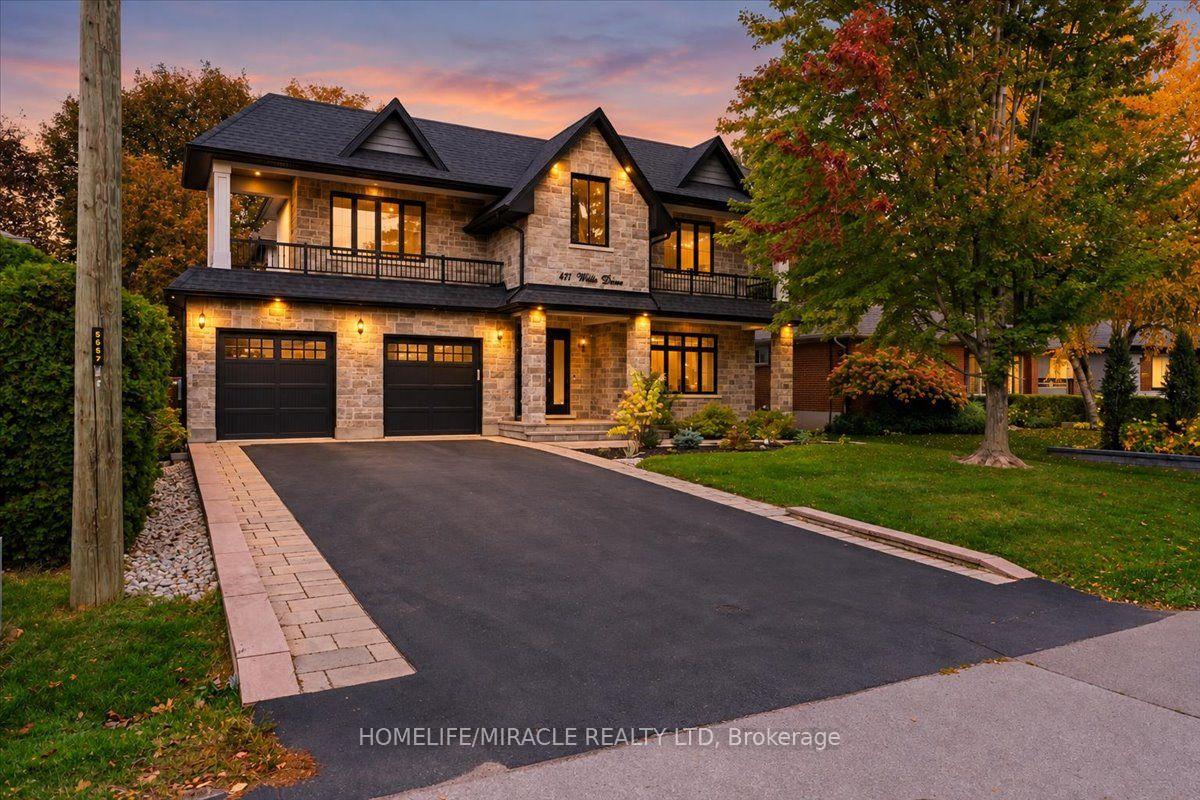 Photo 2 of 471 Willis Drive, Oakville, West — HOMEH