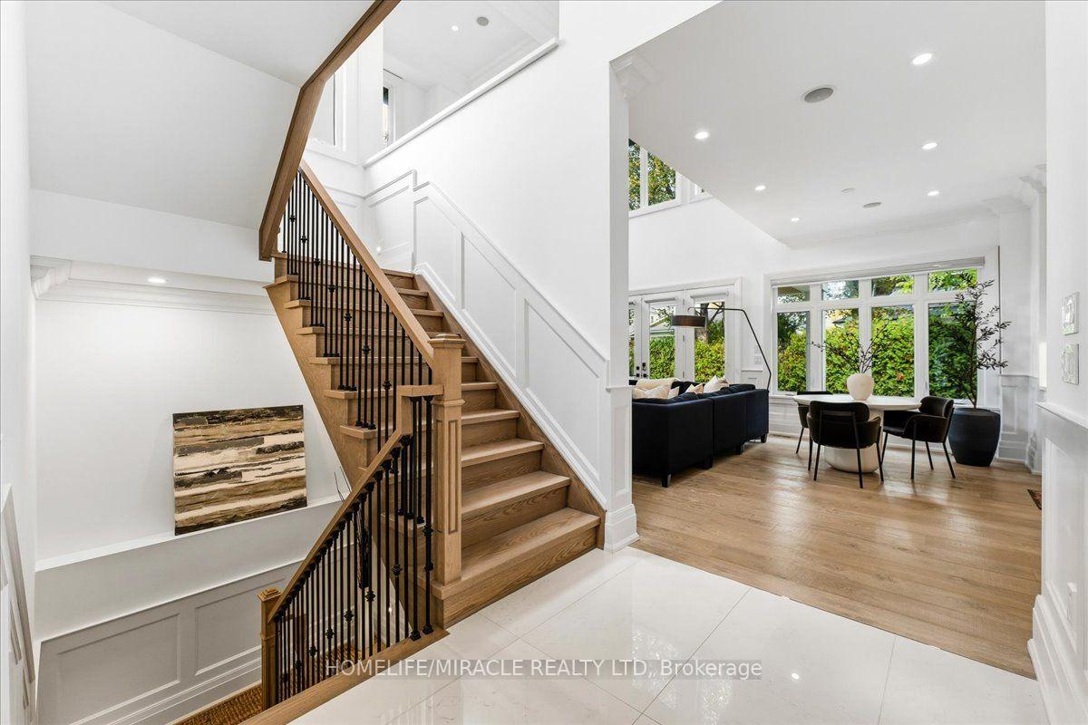 Photo 26 of 471 Willis Drive, Oakville, West — HOMEH